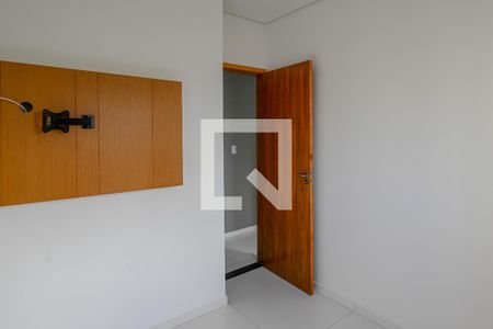 Quarto 2 de apartamento para alugar com 2 quartos, 43m² em Vila Vera, São Paulo
