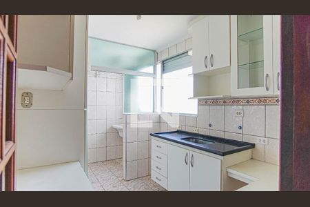 Apartamento para alugar com 62m², 2 quartos e 2 vagasCozinha