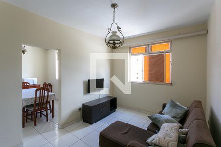 Sala de apartamento para alugar com 3 quartos, 80m² em União, Belo Horizonte