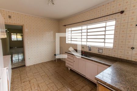 Casa para alugar com 102m², 3 quartos e 2 vagas Casa para alugar com 102m², 3 quartos e 2 vagasCozinha