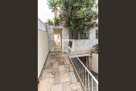 Casa para alugar com 102m², 3 quartos e 2 vagas Casa para alugar com 102m², 3 quartos e 2 vagasCorredor