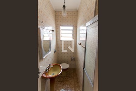 Casa para alugar com 102m², 3 quartos e 2 vagas Casa para alugar com 102m², 3 quartos e 2 vagasBanheiro