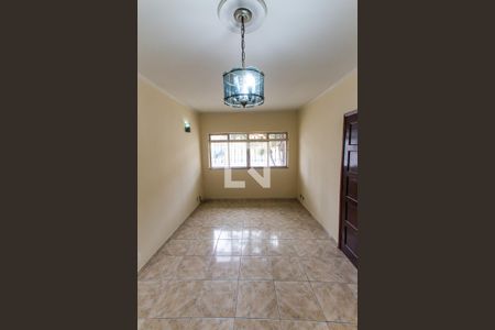 Sala   de casa para alugar com 3 quartos, 102m² em Parque Vitória, São Paulo