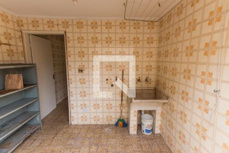 Casa para alugar com 102m², 3 quartos e 2 vagas Casa para alugar com 102m², 3 quartos e 2 vagasÁrea de Serviço