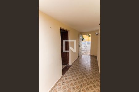 Casa para alugar com 102m², 3 quartos e 2 vagas Casa para alugar com 102m², 3 quartos e 2 vagasCorredor