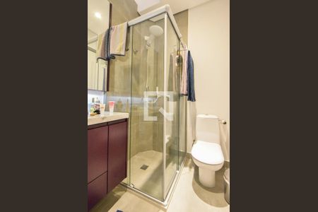 Casa de condomínio à venda com 136m², 3 quartos e 2 vagasBanheiro 01