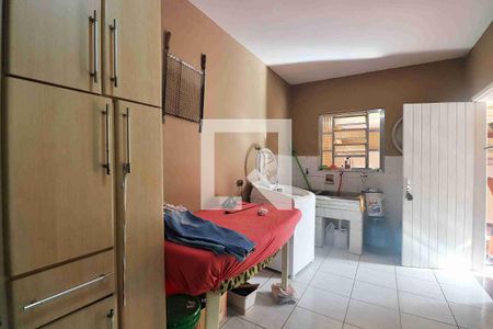 Área de Serviço de casa à venda com 3 quartos, 210m² em Utinga, Santo André