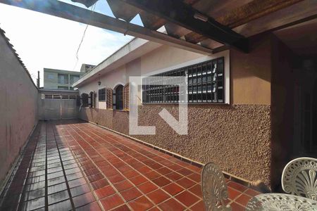 Quintal de casa à venda com 3 quartos, 210m² em Utinga, Santo André
