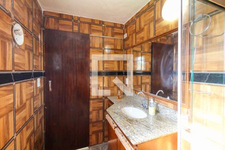 Casa para alugar com 190m², 3 quartos e 2 vagasBanheiro