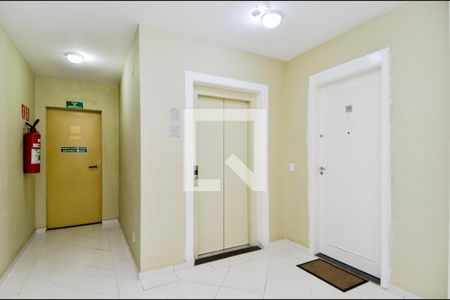 Apartamento à venda com 48m², 2 quartos e 1 vagaHall de Entrada