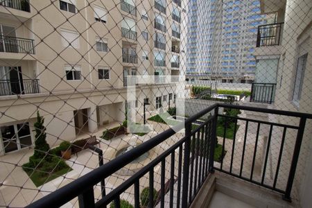 Apartamento à venda com 36m², 1 quarto e sem vaga Apartamento à venda com 36m², 1 quarto e sem vagaVaranda