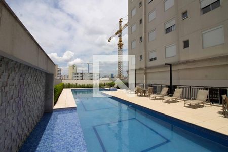 Apartamento à venda com 36m², 1 quarto e sem vaga Apartamento à venda com 36m², 1 quarto e sem vagaÁrea comum - Piscina