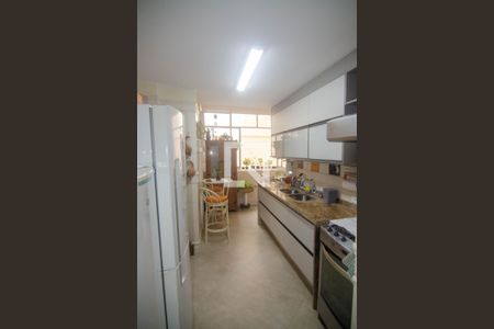 Apartamento à venda com 139m², 3 quartos e 1 vagaCozinha
