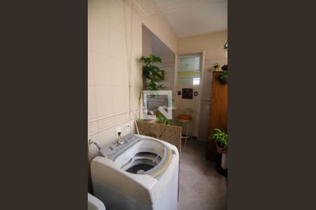 Apartamento à venda com 139m², 3 quartos e 1 vagaÁrea de Serviço