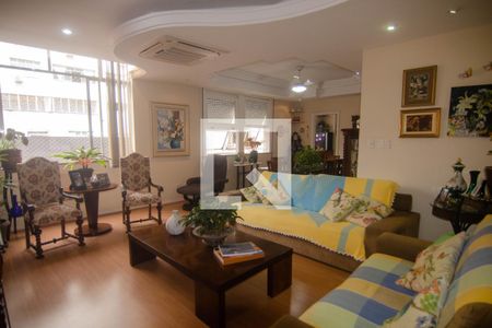 Sala de apartamento à venda com 3 quartos, 139m² em Copacabana, Rio de Janeiro