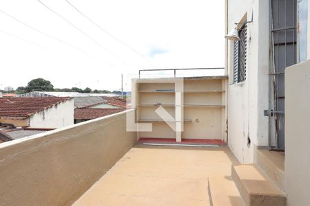 Casa para alugar com 100m², 4 quartos e 3 vagas Casa para alugar com 100m², 4 quartos e 3 vagasLavanderia