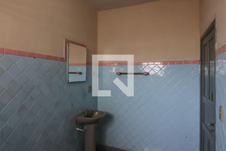 Casa para alugar com 100m², 4 quartos e 3 vagas Casa para alugar com 100m², 4 quartos e 3 vagasBanheiro