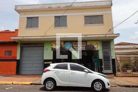Casa para alugar com 100m², 4 quartos e 3 vagas Casa para alugar com 100m², 4 quartos e 3 vagasFachada