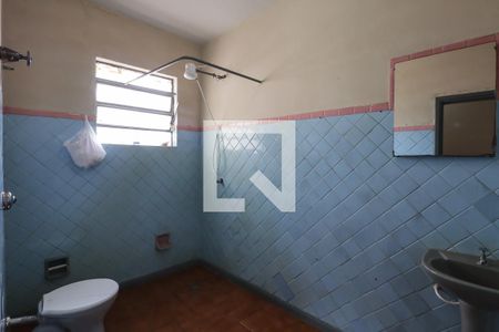 Casa para alugar com 100m², 4 quartos e 3 vagas Casa para alugar com 100m², 4 quartos e 3 vagasBanheiro