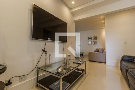 Sala de TV de apartamento à venda com 2 quartos, 107m² em Loteamento Caminhos de São Conrado (sousas), Barueri