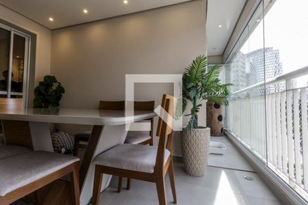 Apartamento à venda com 107m², 2 quartos e 2 vagasVaranda gourmet