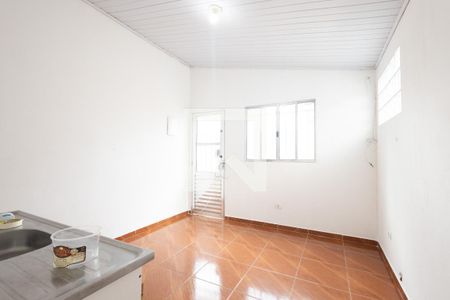 Sala e Cozinha de apartamento para alugar com 1 quarto, 29m² em Vila Aricanduva, São Paulo