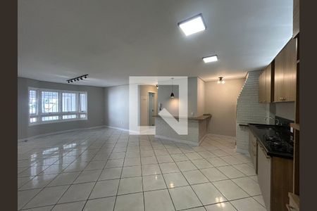 Sala/Cozinha de casa para alugar com 2 quartos, 145m² em Marechal Rondon, Canoas