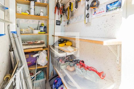 Apartamento à venda com 81m², 2 quartos e sem vagaBanheiro de Serviço