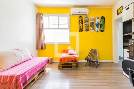 Apartamento à venda com 81m², 2 quartos e sem vagaSala