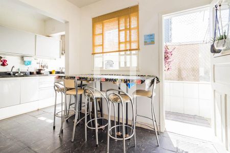 Apartamento à venda com 81m², 2 quartos e sem vagaCozinha