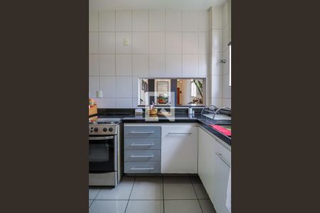 Apartamento à venda com 90m², 3 quartos e 2 vagasCozinha