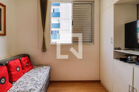 Apartamento à venda com 90m², 3 quartos e 2 vagasQuarto 3
