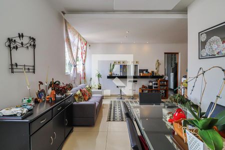 Sala de apartamento à venda com 3 quartos, 90m² em Palmares, Belo Horizonte