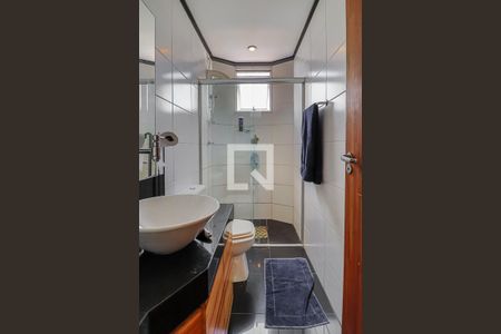 Apartamento à venda com 90m², 3 quartos e 2 vagasBanheiro do Corredor