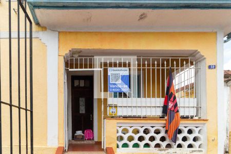 Casa à venda com 380m², 2 quartos e 2 vagasPlaca