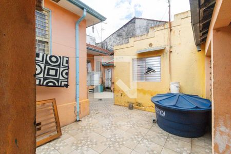 Casa à venda com 380m², 2 quartos e 2 vagasQuintal e área de serviço