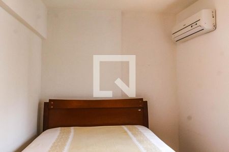Quarto 1 de apartamento para alugar com 3 quartos, 126m² em Barra Funda, Guarujá