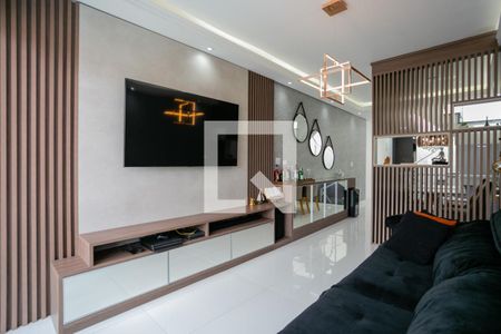 Sala de estar de casa para alugar com 3 quartos, 182m² em Vila Roque, São Paulo