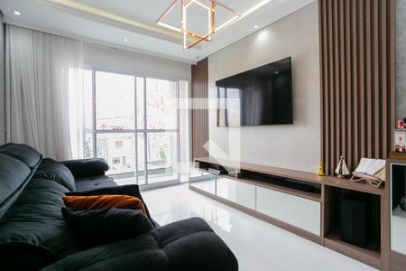 Sala de estar de casa para alugar com 3 quartos, 182m² em Vila Roque, São Paulo