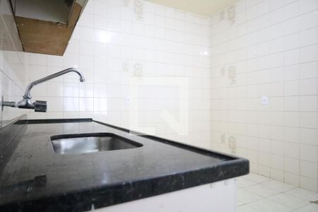 Casa à venda com 180m², 2 quartos e 2 vagasCozinha