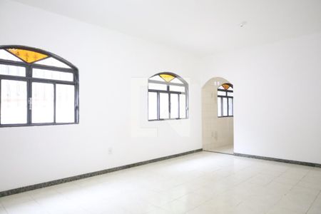 Sala 2 de casa à venda com 2 quartos, 180m² em Estrela do Oriente, Belo Horizonte