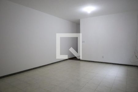 Sala 2 de casa à venda com 2 quartos, 180m² em Estrela do Oriente, Belo Horizonte
