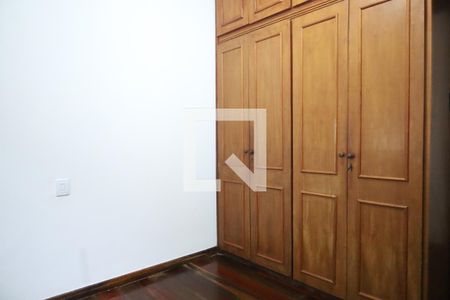 Casa à venda com 180m², 2 quartos e 2 vagasQuarto 1