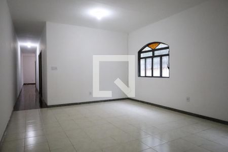 Sala 2 de casa à venda com 2 quartos, 180m² em Estrela do Oriente, Belo Horizonte