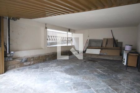 Casa à venda com 180m², 2 quartos e 2 vagasGaragem