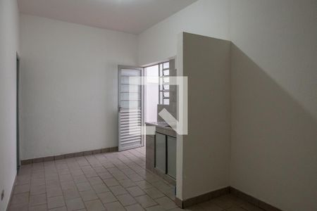 Sala e Cozinha de apartamento para alugar com 1 quarto, 50m² em Bom Retiro, São Paulo