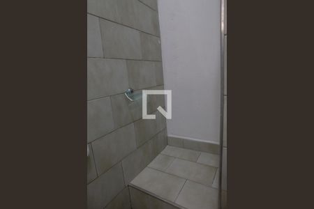 Apartamento para alugar com 40m², 2 quartos e sem vagaBanheiro