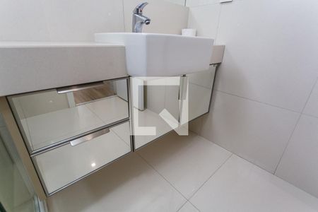 Apartamento para alugar com 98m², 3 quartos e 2 vagasArmário do Banheiro da Suíte