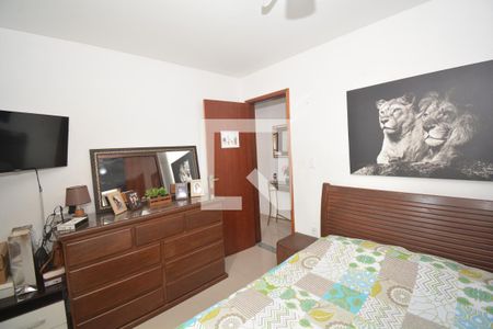 Quarto 1 do Segundo Piso de casa de condomínio à venda com 4 quartos, 90m² em Irajá, Rio de Janeiro