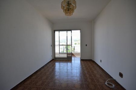 Sala de apartamento para alugar com 2 quartos, 109m² em Vila Valqueire, Rio de Janeiro